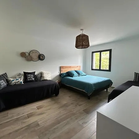 La Crozette 4 Etoiles, Climatisee Avec Grande Piscine Villa